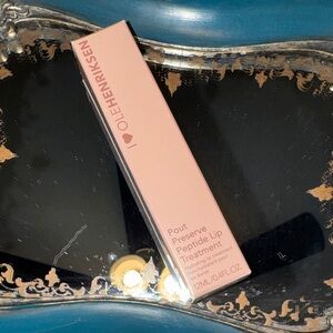 Ole Henriksen Pout Preserve Peptide Lip Treatment